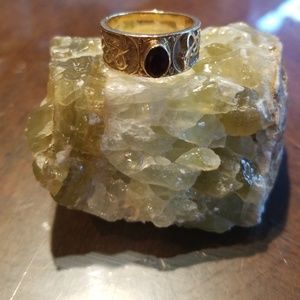 Celtic gold and ruby band ring